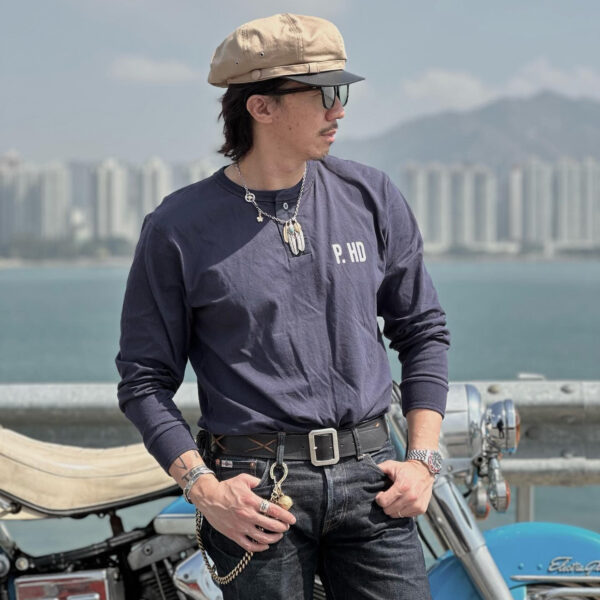 Henley Tee Long 藍色長袖享利領T恤
